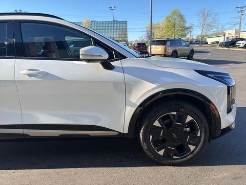 Snow White Pearl 2026 Kia Sportage Hybrid SX-Prestige