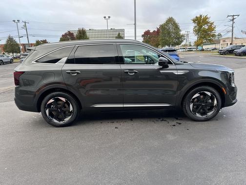 2026 Kia Sorento Plug-In Hybrid EX