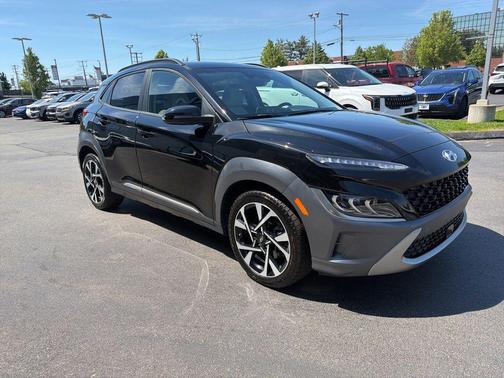 Ultra Black 2023 Hyundai KONA Limited