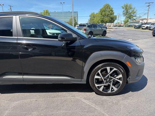 Ultra Black 2023 Hyundai KONA Limited
