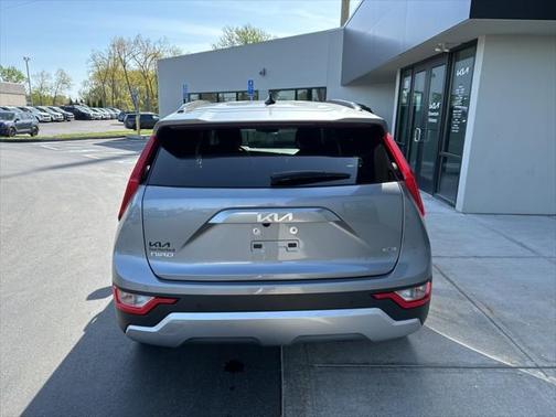 2023 Kia Niro EX