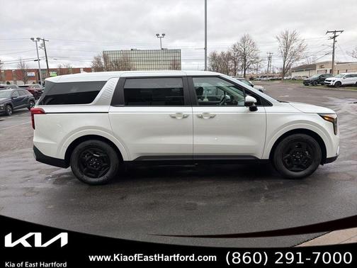 Snow White Pearl 2026 Kia Carnival LX