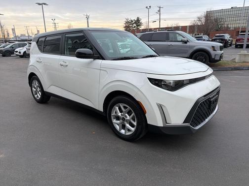 2023 Kia Soul S