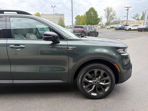 Aruba Green 2023 Kia Sorento X-Line EX