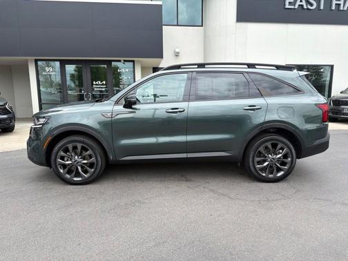 Aruba Green 2023 Kia Sorento X-Line EX