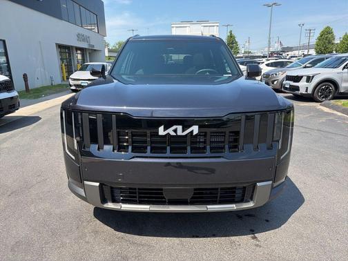 Metal 2027 Kia Telluride S