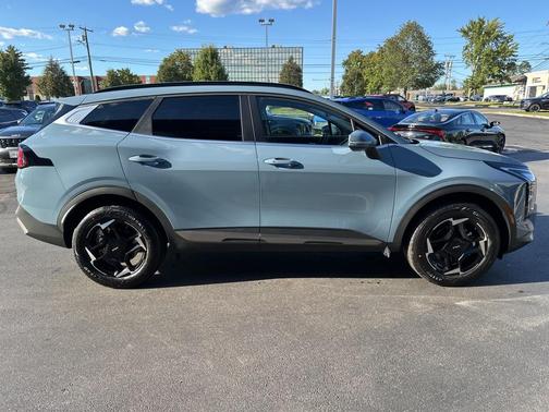 2026 Kia Sportage Hybrid EX