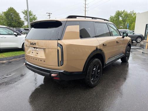 Terrain 2027 Kia Telluride SX