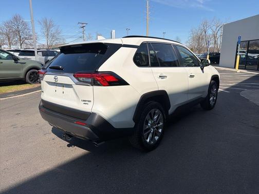 Super White 2019 Toyota RAV4 Limited