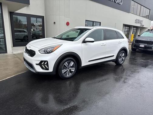 2022 Kia Niro LXS
