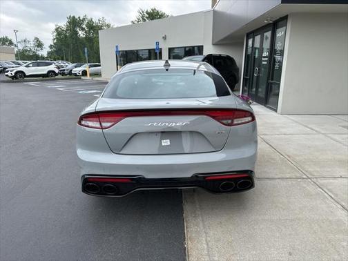 2023 Kia Stinger GT-Line