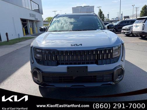 Gray 2027 Kia Seltos X-Line S