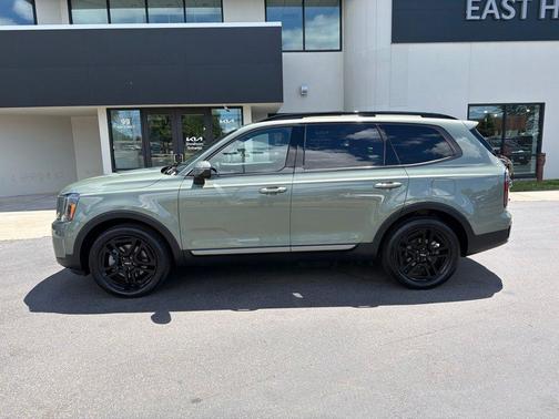 Jungle Green 2023 Kia Telluride EX X-Line