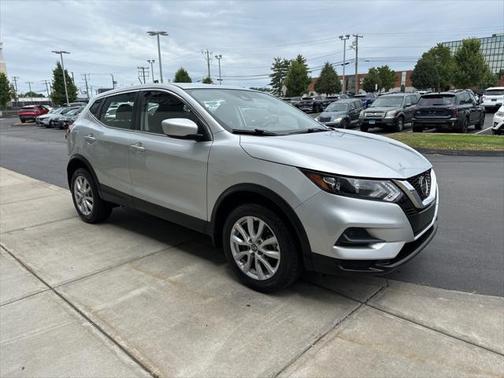 2022 Nissan Rogue Sport S