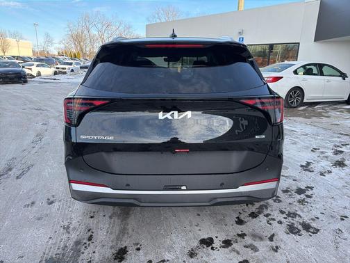 Fusion Orange 2026 Kia Sportage Hybrid EX