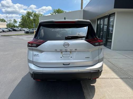 2024 Nissan Rogue S
