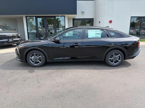 Black 2026 Kia K4 LXS