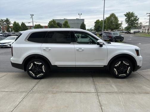 2025 Kia Telluride EX