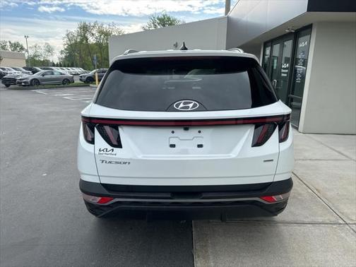 2022 Hyundai TUCSON SEL