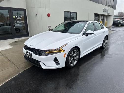 2023 Kia K5 EX