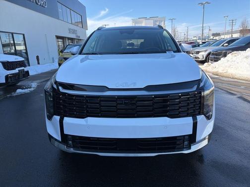 Glacial White Pearl 2026 Kia Sportage SX-Prestige