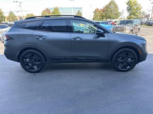 Shadow 2025 Kia Sportage Plug-In Hybrid X-Line Prestige
