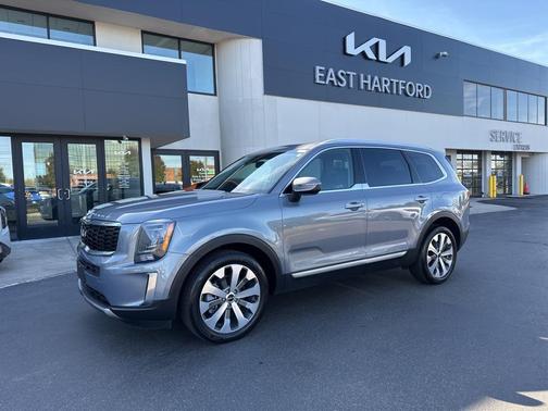 2022 Kia Telluride S