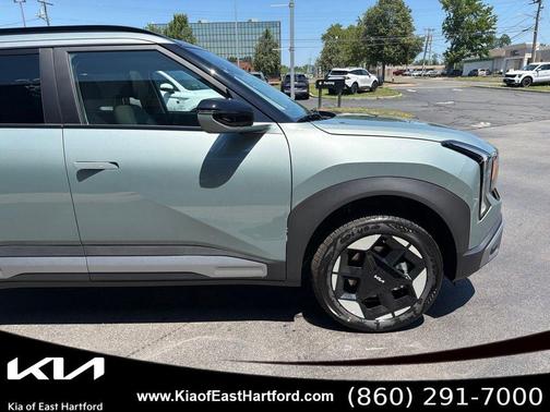 Iceberg Green 2027 Kia Seltos EX