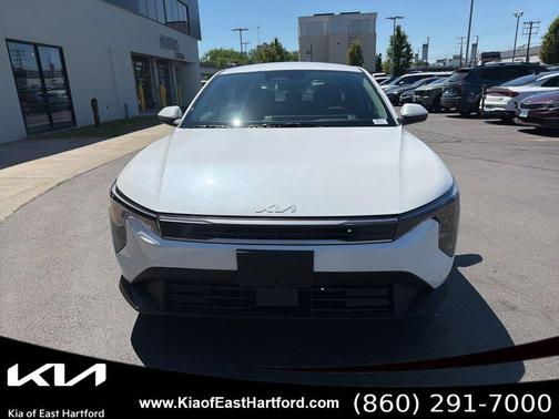 Snow White Pearl 2026 Kia K4 LXS