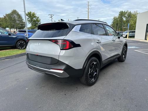 2026 Kia Sportage Hybrid EX
