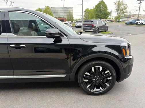 Ebony Black 2024 Kia Telluride SX-Prestige