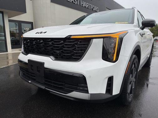 Snow White Pearl 2026 Kia Sorento Hybrid X-LINE SX PRESTIGE