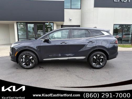 Metal 2026 Kia Sportage LX