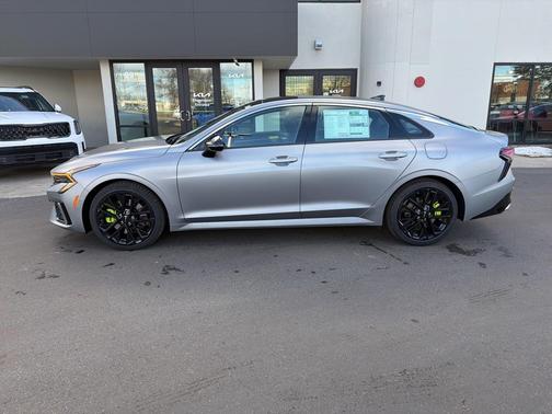 2026 Kia K5 GT