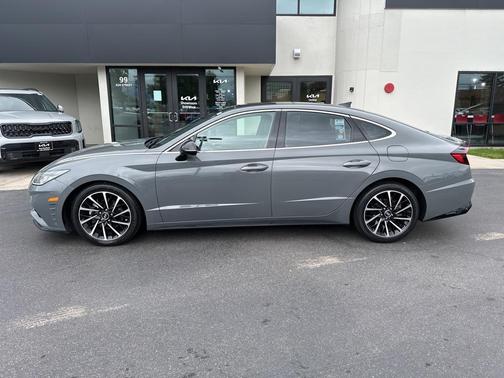 2020 Hyundai SONATA SEL Plus