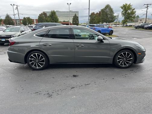 2020 Hyundai SONATA SEL Plus