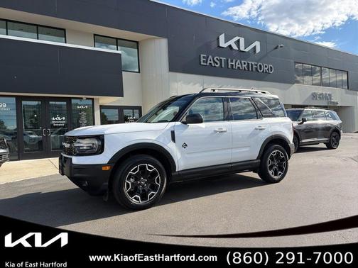 Oxford White 2025 Ford Bronco Sport Outer Banks