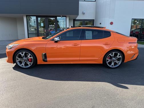 2020 Kia Stinger GT2