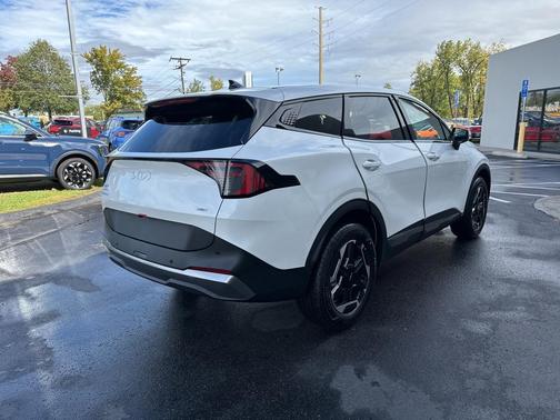 2026 Kia Sportage SX Turbo