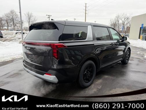 Metal 2026 Kia Carnival LX