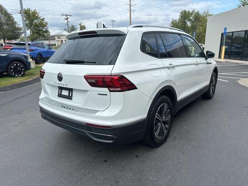 2024 Volkswagen Tiguan 2.0T Wolfsburg Edition