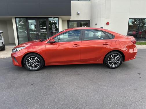 2022 Kia Forte LXS