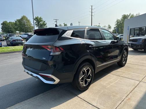 2025 Kia Sportage LX