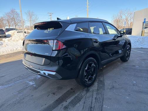 Fusion Orange 2026 Kia Sportage Hybrid EX