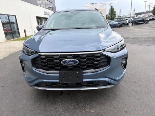 Vapor Blue 2023 Ford Escape ST-Line Elite