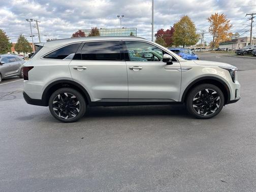 2026 Kia Sorento EX