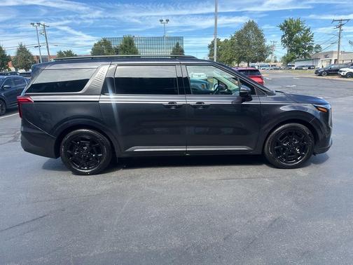 Metal 2026 Kia Carnival SX Prestige