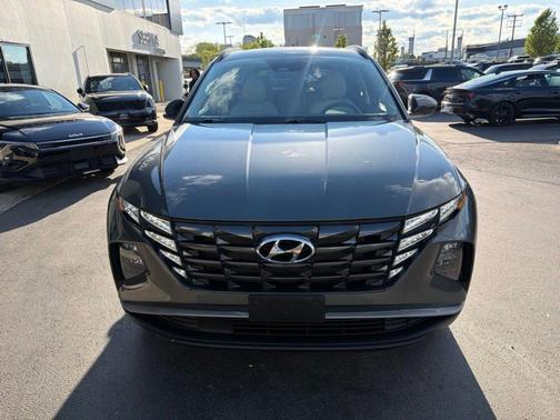 Amazon Gray 2023 Hyundai TUCSON SEL