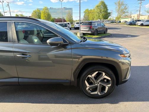 Amazon Gray 2023 Hyundai TUCSON SEL