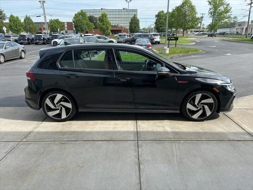 2024 Volkswagen Golf GTI 2.0T S DSG